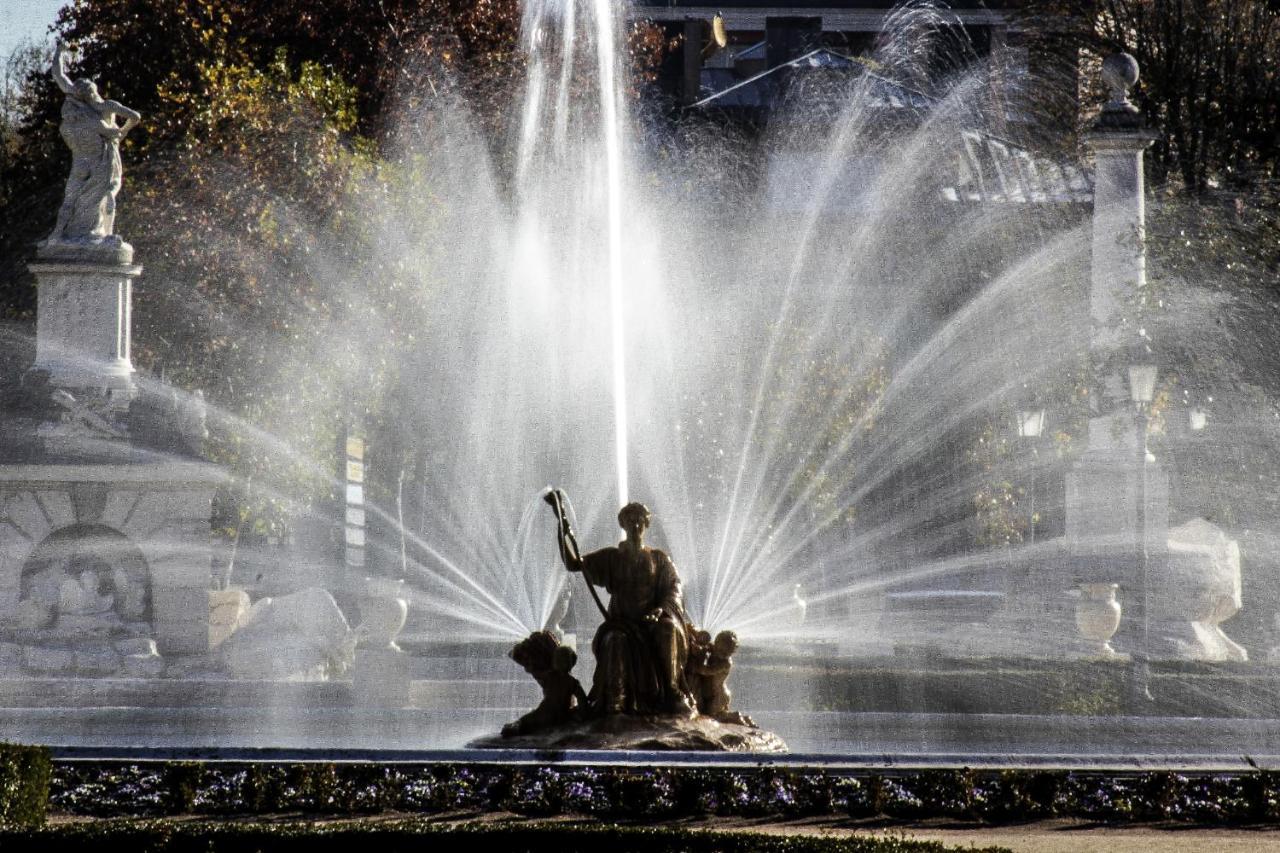Hotel Jardin De Aranjuez Luaran gambar
