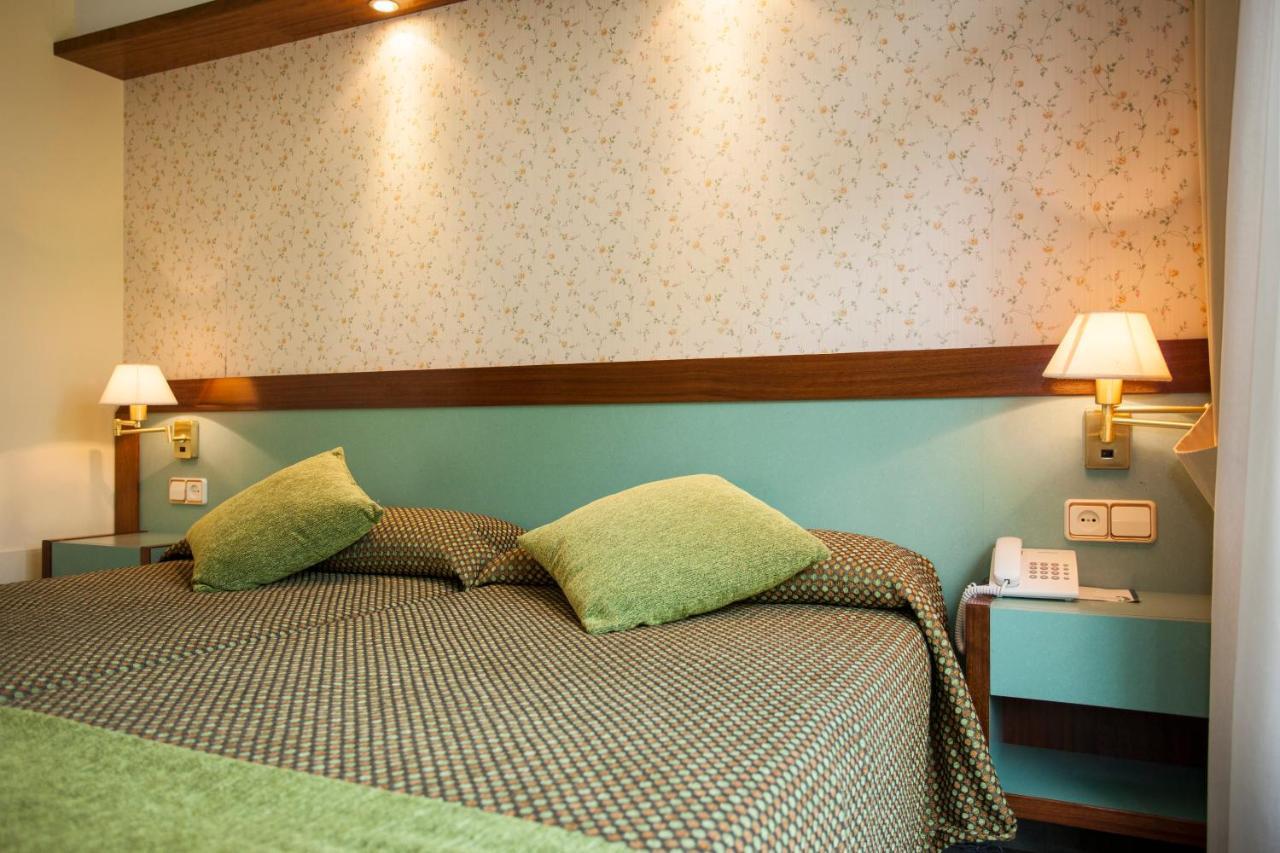 Hotel Jardin De Aranjuez Luaran gambar