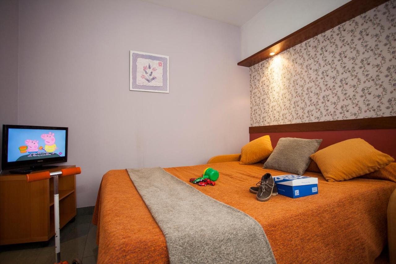 Hotel Jardin De Aranjuez Luaran gambar